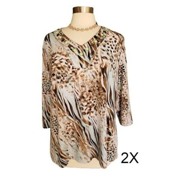 Women's Plus Tunic Embellished Neck Animal Print 3/4 Sleeve Blouse 2X - Picture 1 of 8